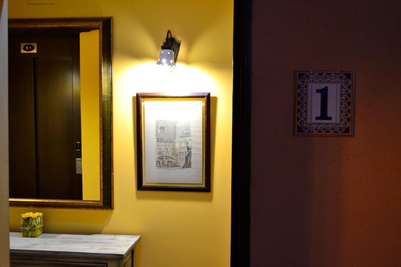 Hotel Alda Via Леон Екстер'єр фото