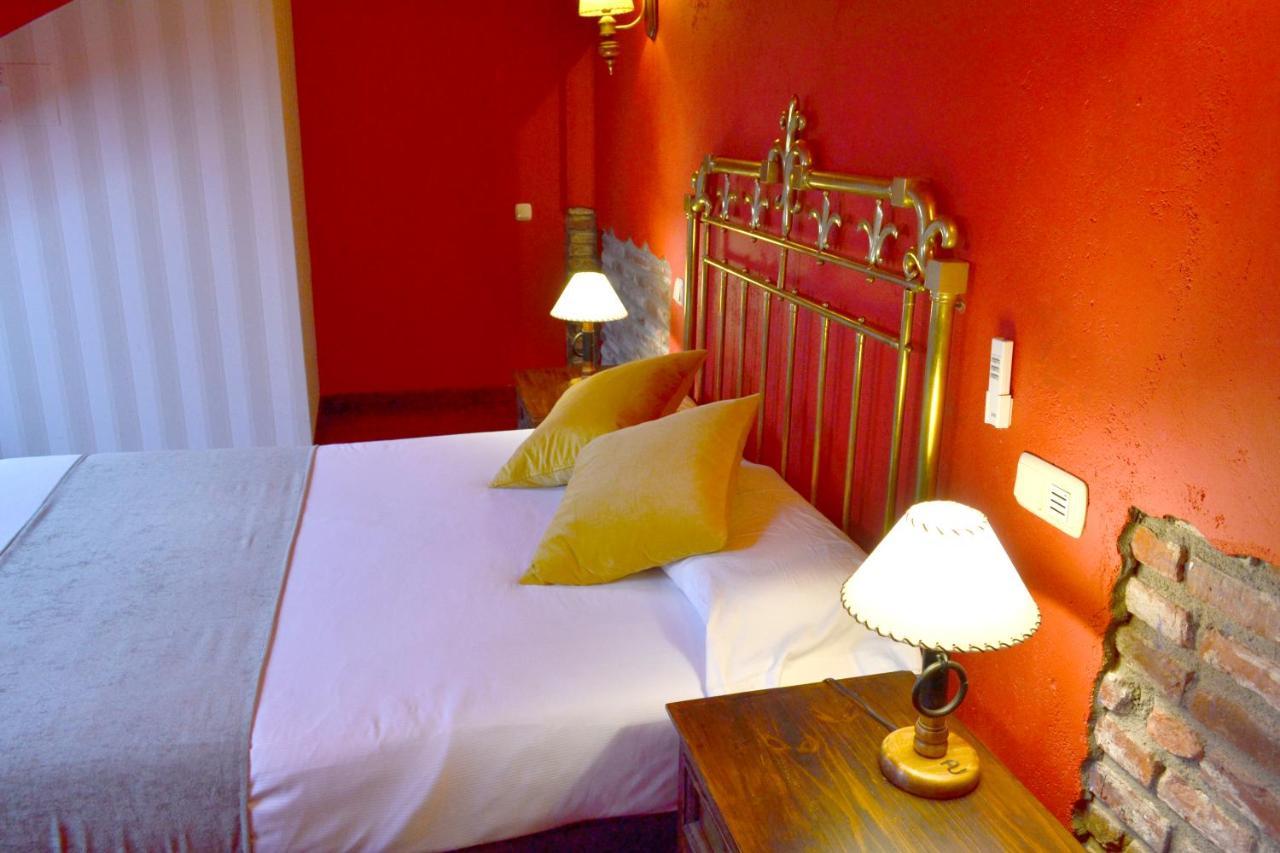 Hotel Alda Via Леон Екстер'єр фото